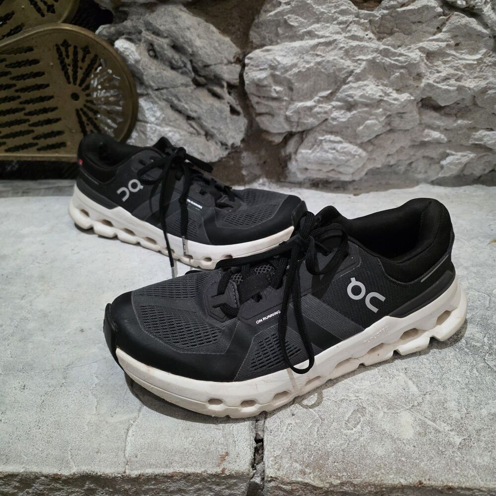 On Running Cloudrunner 2 Women's Size 10 Shoes 'Eclipse Black' Running Gym